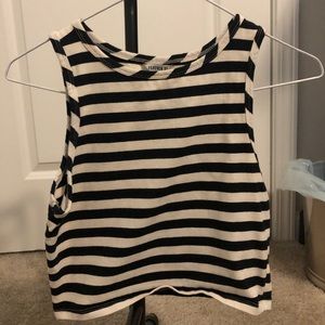 Black and white stripped crop top